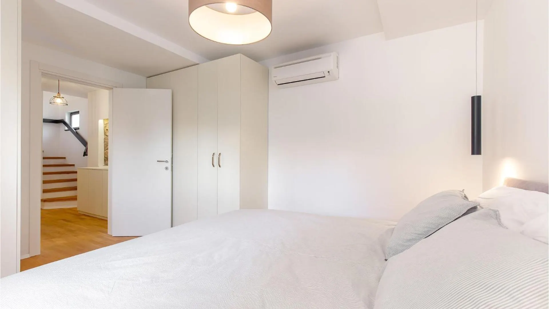 Cozy Home In Icici With Kitchen Holiday home