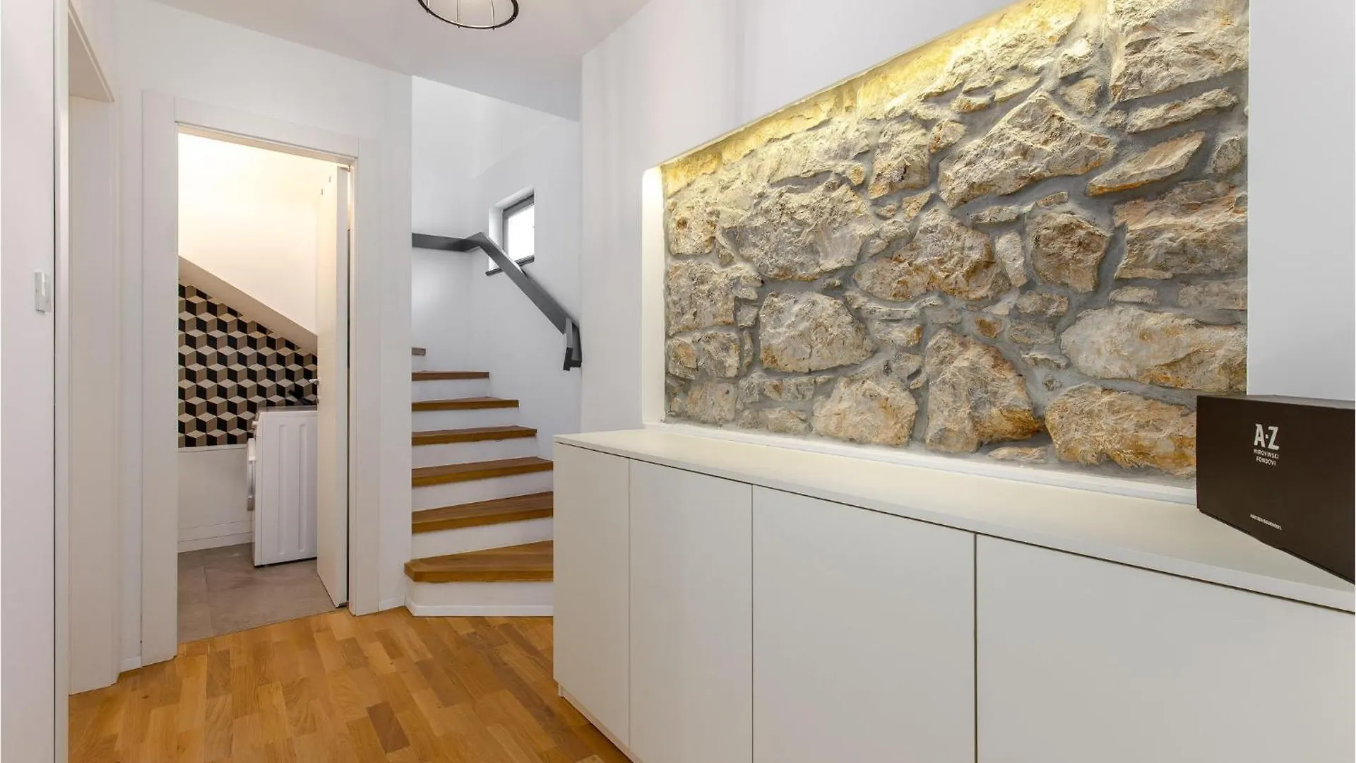 Cozy Home In Icici With Kitchen